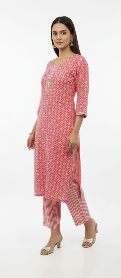 Aarini Peach Bloom Kurta Set